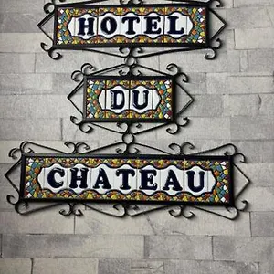 Du Chateau , Paris France